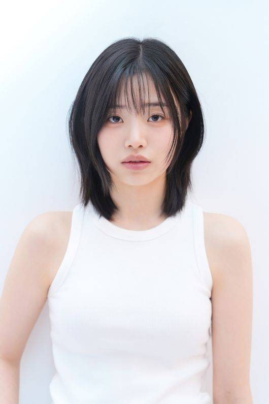 두산은 30일 잠실야구장에서 열리는 삼성 라이온즈와 정규시즌 맞대결에서 승리기원 시구를 진행한다고 밝혔다. / 두산 베어스