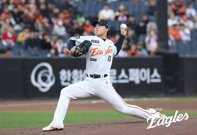 ▲ 왕옌청은 28일 대전 SSG전에서도 승리를 챙기지는 못했으나 5.1이닝 2실점으로 좋은 투구를 했다 ⓒ한화이글스