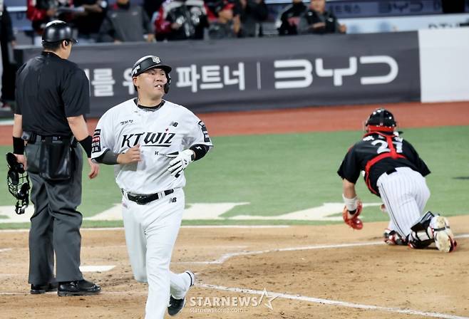 [카메라톡스]'누가봐도 홈은 무리였지!'  박동원에 여유있게 태그당하는 장성우