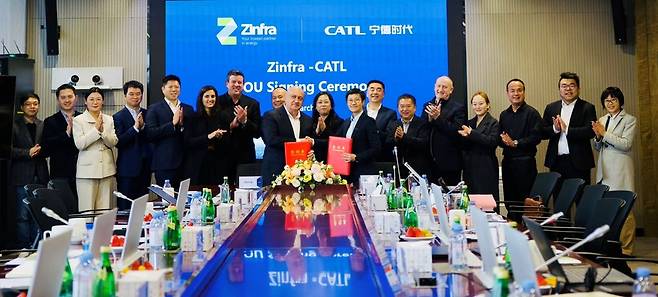 중국 CATL이 호주&nbsp;진프라(Zinfra)와&nbsp;호주 배터리에너지저장장치(BESS) 사업 협력을 위한 양해각서(MOU)를 체결했다. (사진=CATL)
