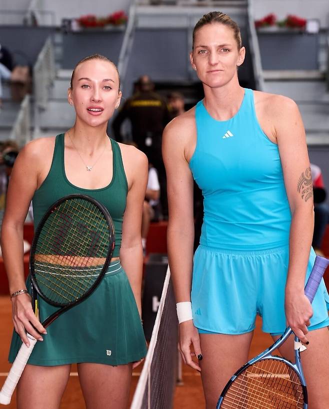 경기 전 포타포바와 플리스코바. 마드리드오픈 SNS