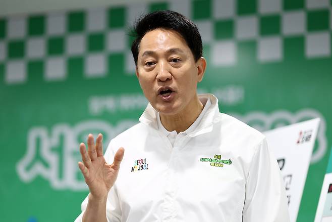국민의힘 오세훈 서울시장 후보가 29일 서울체력 9988 도봉센터에서 1호 공약을 발표하고 있다. [연합]