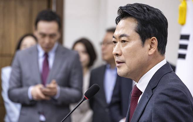 4월20일 장동혁 국민의힘 대표가 국회에서 방미 성과 기자회견을 하고 있다. ⓒ연합뉴스