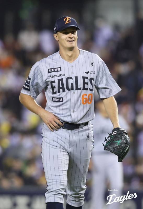 ▲ 불펜으로 이동 후 한화 불펜의 최후의 보루로 활약하고 있는 잭 쿠싱 ⓒ한화이글스