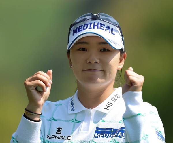 2026년 한국여자프로골프(KLPGA) 투어 신설 대회인 제1회 DB 위민스 챔피언십에 출전한 이다연 프로가 1라운드에서 경기하는 모습이다. 사진제공=KLPGA (사진을 무단으로 사용하지 마십시오.)