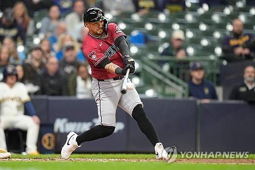 바르가스가 개막전 이후 23경기 연속안타를 쳤다. [AP=연합뉴스]