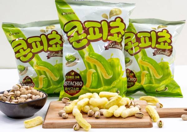 크라온제과가 콘피쵸 한장수량으로 선보였다. [제공=크라운제과]