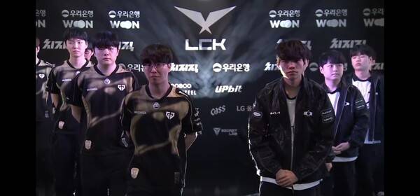 2일 서울 종로구 치지직 롤파크에서 열린 '2026 리그 오브 레전드 챔피언스 코리아(LCK)' 정규 시즌 1라운드 경기 1세트에서 젠지가 1승을 올리며 승리를 위해 달려가고 있다. (GEN & DK =1:0)./사진=네이버 치지직 라이브영상 캡처