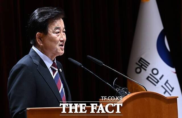 정동영 통일부 신임 장관이 2025년 7월 25일 오후 서울 종로구 정부서울청사 별관에서 열린 취임식에 참석해 취임사를 하고 있다. /임영무 기자