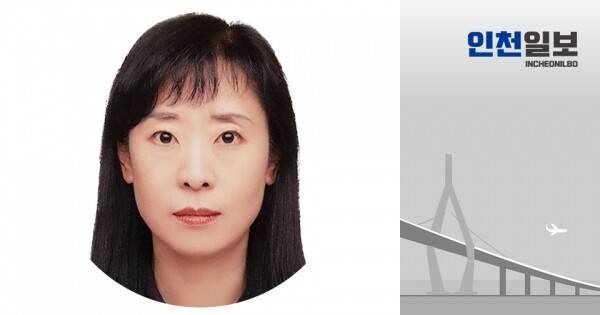▲&nbsp;권경아 문학평론가·가톨릭관동대 교수