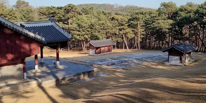 ▲ 향어로
