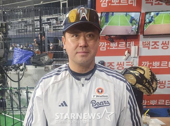 스타뉴스와 만난 손지환 두산 수비코치. /사진=박수진 기자