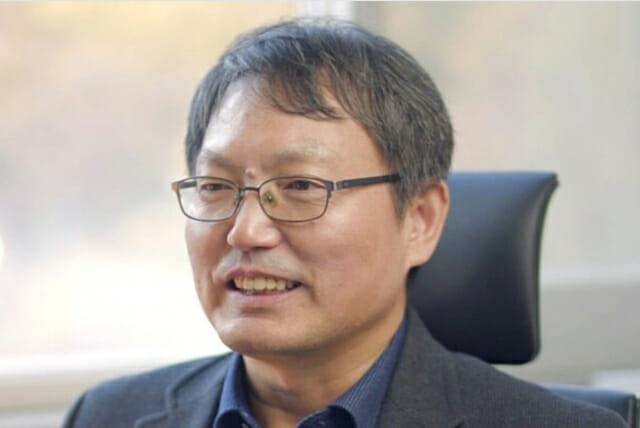 천정희 서울대 수리학부 교수. 2011년부터 동형암호를 연구, 4세대 동형암호를 세계 처음 개발하는 등 세계 석학 반열에 올랐다.