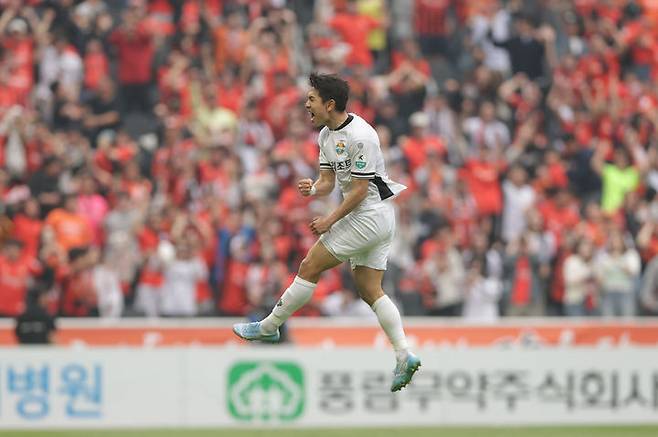 [서울=뉴시스] 프로축구 K리그1 강원FC의 김대원. (사진=한국프로축구연맹 제공) *재판매 및 DB 금지