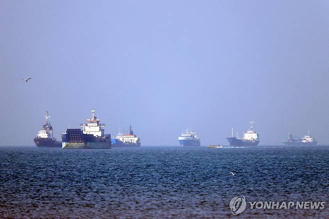 호르무즈 해협 선박들의 모습 [AFP=연합뉴스. 재판매 및 DB 금지]