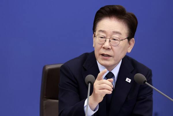 이재명 대통령이 6일 청와대에서 열린 국무회의 겸 비상경제점검회의에서 발언하고 있다. 연합뉴스