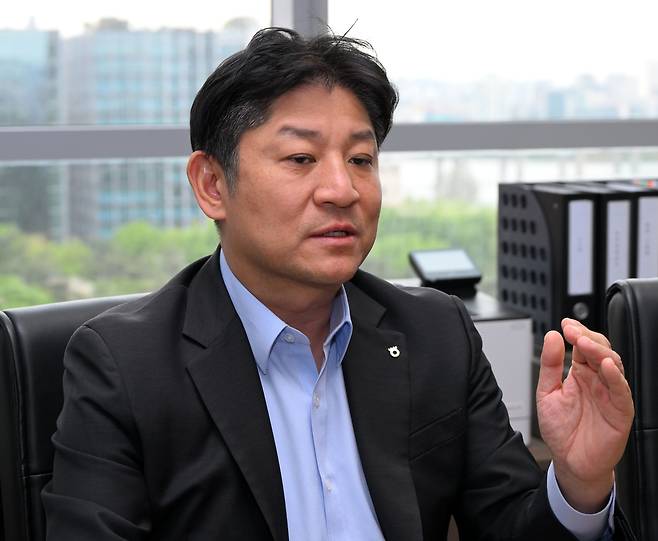 김형진 NH투자증권 IB 사업부 대표가 6일 NH투자증권 본사에서 서울경제신문과 인터뷰를 하고 있다. 성형주 기자
