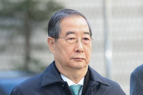 1심에서 징역 23년 중형을 선고받은 한덕수 전 국무총리가 항소심에서 징역 15년으로 8년 감형됐다. [연합뉴스]