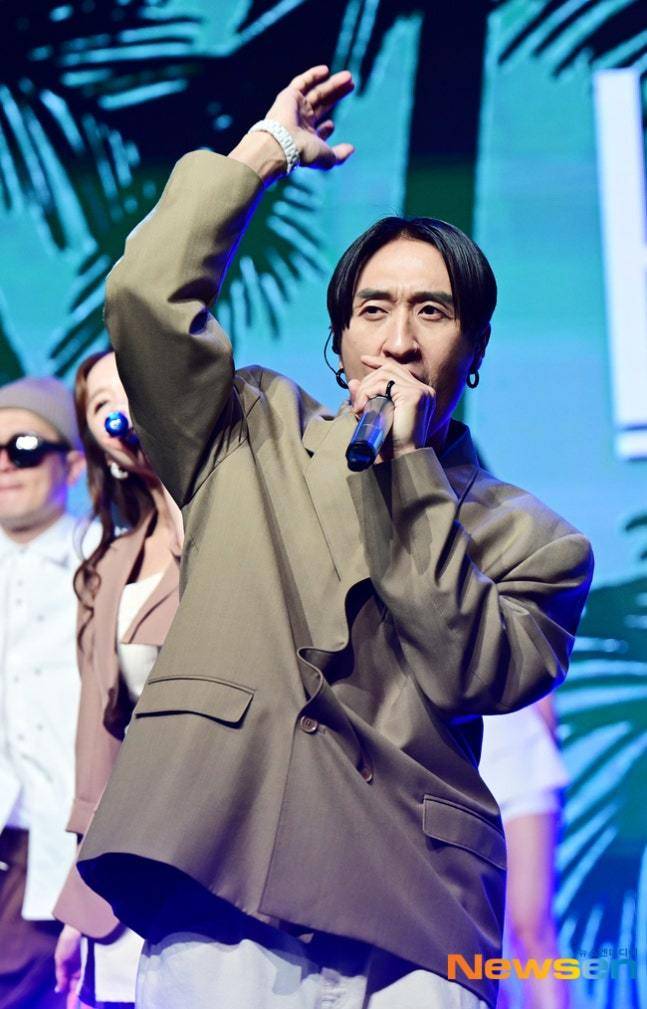 뉴스엔 DB 코요태 빽가