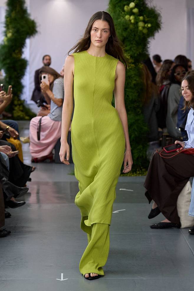 Tibi 26 S/S