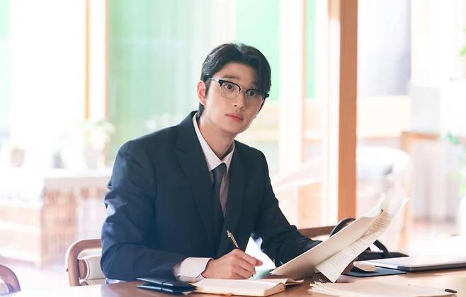 "Yumi's Cells" starrs Kim Jae-won. (Tving)