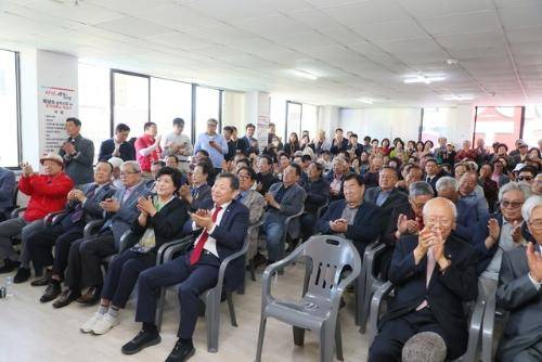박상수 국민의힘 삼척시장 후보가 9일 대학로 중앙빌딩에서 이철규·신동욱 국회의원, 김일동 전 삼척시장 등이 참석한 가운데 선거사무소 개소식을 가졌다.