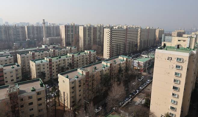서울 강남구 압구정동 한 아파트 모습. [연합]