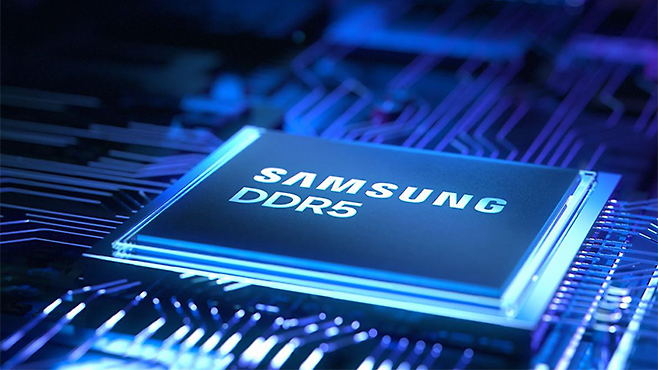삼성전자의 최신 표준 범용 D램인 DDR5. 삼성전자