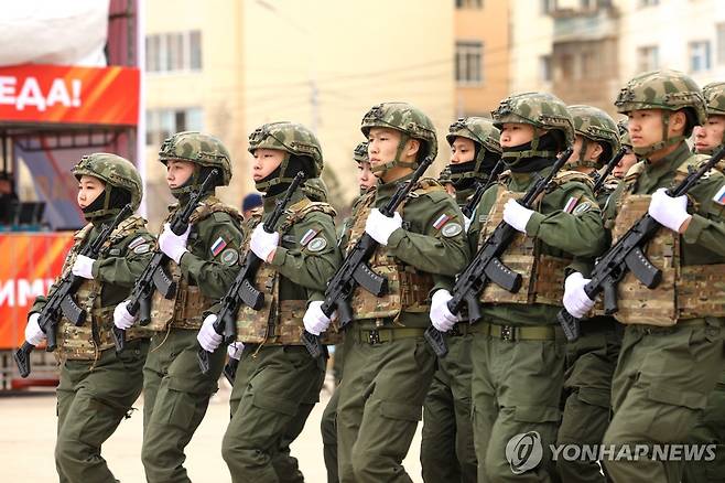 러시아 전승절 군사 퍼레이드 [타스 연합뉴스 자료사진. 재배포 및 DB 금지]