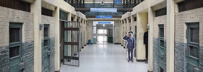 실제 감옥동을 체험할수 있는 교도소 세트장 전경. 사진=익산시