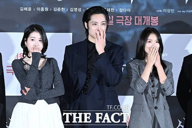 배우 장다아 이종원 김혜윤(왼쪽부터)이 열연한 영화 '살목지'가 꾸준한 사랑을 받고 있다. 사진은 지난 3월 4일 오전 서울 용산구 CGV 용산 아이파크몰에서 열린 '살목지' 제작보고회에 참석한 모습. /김성렬 기자