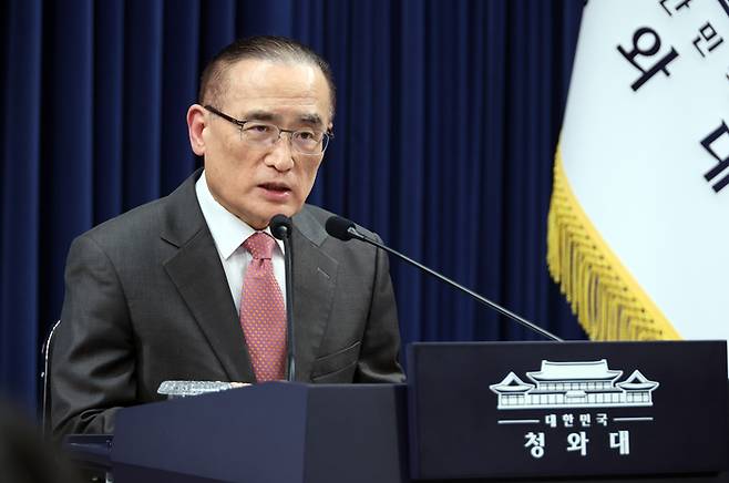 위성락 국가안보실장이 11일 청와대에서 호르무즈 해협에서 피격당한 HMM 나무호 관련 기자간담회를 하고 있다. [연합뉴스]