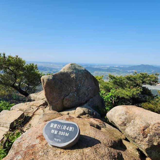 팔봉산 제 4봉의 모습