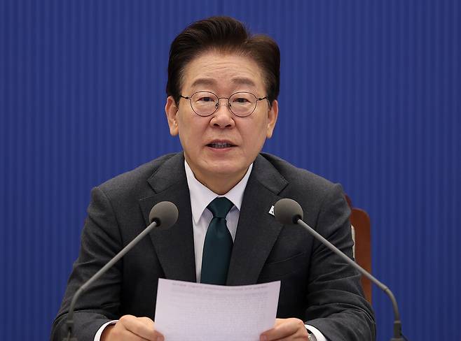 이재명 대통령이 7일 청와대 여민관에서 열린 수석보좌관회의에서 발언하고 있다. ⓒ연합뉴스