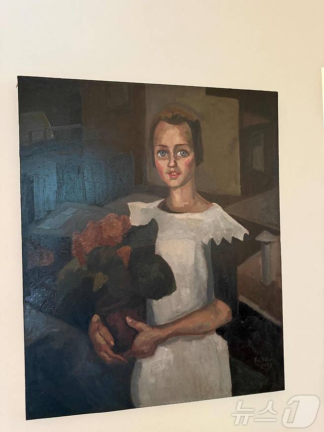 네덜란드 화가 톤 켈더르의 작품인 '젊은 소녀의 초상'(Portrait of a Young Girl)가 네덜란드에서 나치 친위대로 활동했던 사람의 후손의 집에서 발견됐다. 2026.5.11. ⓒ 뉴스1 ⓒ AFP=뉴스1