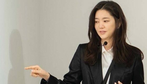김희영 티앤씨재단 이사장. 포도뮤지엄