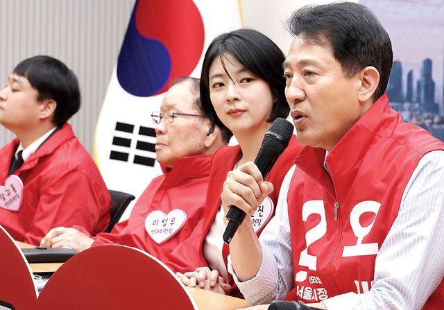 오세훈 국민의힘 서울시장 후보가 12일 여의도 중앙당사에서 열린 서울시당 선거대책위원회 발대식에서 발언하고 있다. 오 후보는 정원오 더불어민주당 서울시장 후보를 향해 “제대로 된 주택 현안 해법을 적시에 내놓지 못한다”며 “이런 후보를 우리가 선거에서 이길 수 없다면 정말 무능해도 많이 무능한 것”이라고 말했다. 이병주 기자