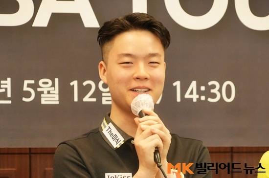 지난시즌 왕중왕전 챔피언에 올랐던 김영원은 26/27시즌 PBA 어워즈 골든큐 대상을 노리겠다고 포부를 밝혔다.