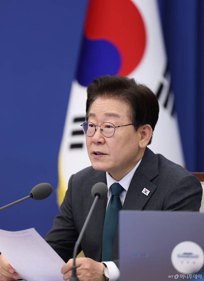 (서울=뉴스1) 허경 기자 = 이재명 대통령이 7일 청와대에서 열린 수석보좌관회의에서 발언을 하고 있다. 2026.5.7/뉴스1  Copyright (C) 뉴스1. All rights reserved. 무단 전재 및 재배포,  AI학습 이용 금지. /사진=(서울=뉴스1) 허경 기자
