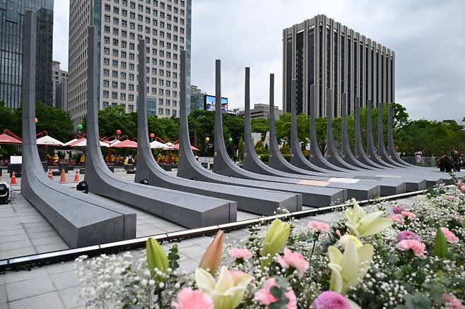 서울시가 12일 서울 광화문 광장에 감사의 정원을 준공식을 개최했다. 사진은 감사의 정원/사진=서울시