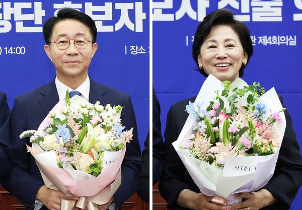 제22대 국회 후반기 국회의장과 부의장 후보로 선출된 조정식(왼쪽)·남인순 의원이 13일 국회에서 열린 제22대 국회 후반기 국회의장 및 부의장 후보 선출 의원총회에서 기념 촬영하고 있다. 2026.5.13 /연합뉴스