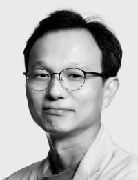 장동석 출판평론가