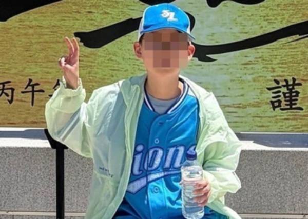 경북 청송군 주왕산에서 실종된 초등학생이 사흘 만에 숨진 채 발견된 가운데 시신을 확인한 결과 '추락에 의한 손상'이라는 1차 소견이 나왔다. 사진은 경북 청송군 주왕산에서 숨진 채 발견된 초등학생 남아 모습. /사진=뉴시스
