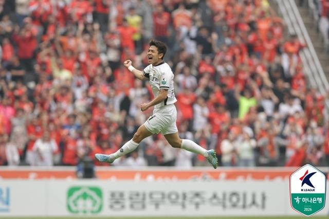 김대원의 골 세리머니. /사진=한국프로축구연맹 제공