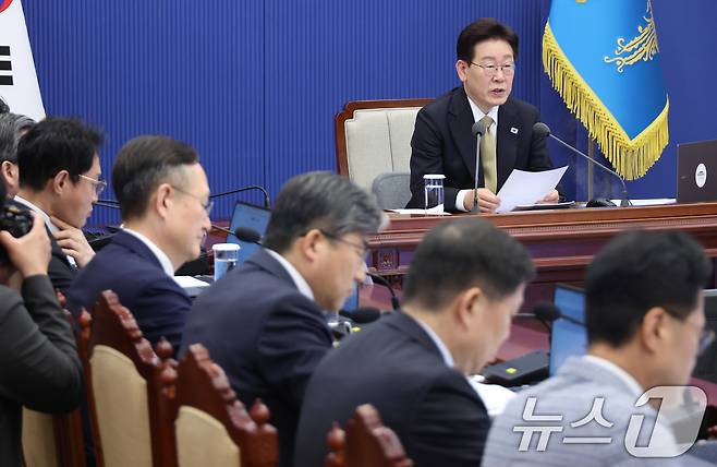 이재명 대통령이 14일 청와대에서 열린 수석보좌관회의에서 발언하고 있다. (청와대통신사진기자단) 2026.5.14 ⓒ 뉴스1 허경 기자