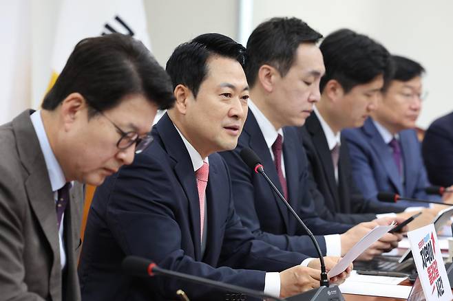 장동혁 국민의힘 대표가 서울 여의도 국회에서 열린 최고위원회의에서 발언하고 있다. 2026.5.14 뉴스1