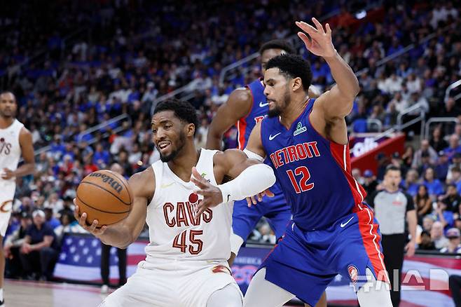 [디트로이트=AP/뉴시스] 미국프로농구(NBA) 클리블랜드 캐벌리어스의 도너번 미첼. 2026.05.13.
