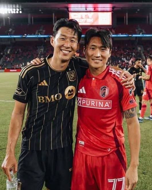 ▲ 출처| 'Fighting Stripes Football' SNS