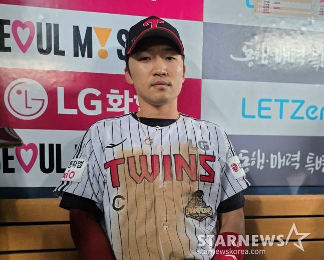 LG 박해민이 13일 잠실 삼성전을 승리로 이끈 뒤 취재진의 인터뷰에 응했다.