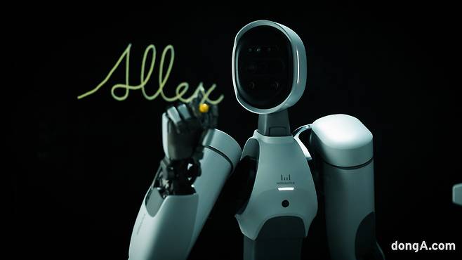 인간 수준의 조작지능 구현을 목표로 개발 중인 위로보틱스의 휴머노이드 ‘ALLEX’. 위로보틱스 제공